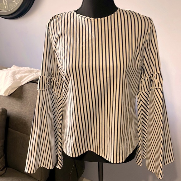 Walter baker beautiful blouse size s - Picture 3 of 8